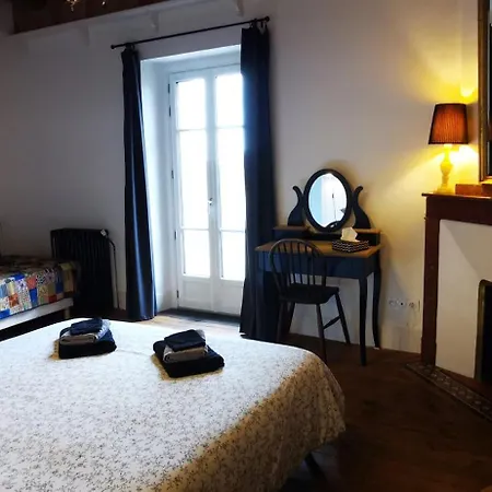 Ferme De Coumodous Couette-café *